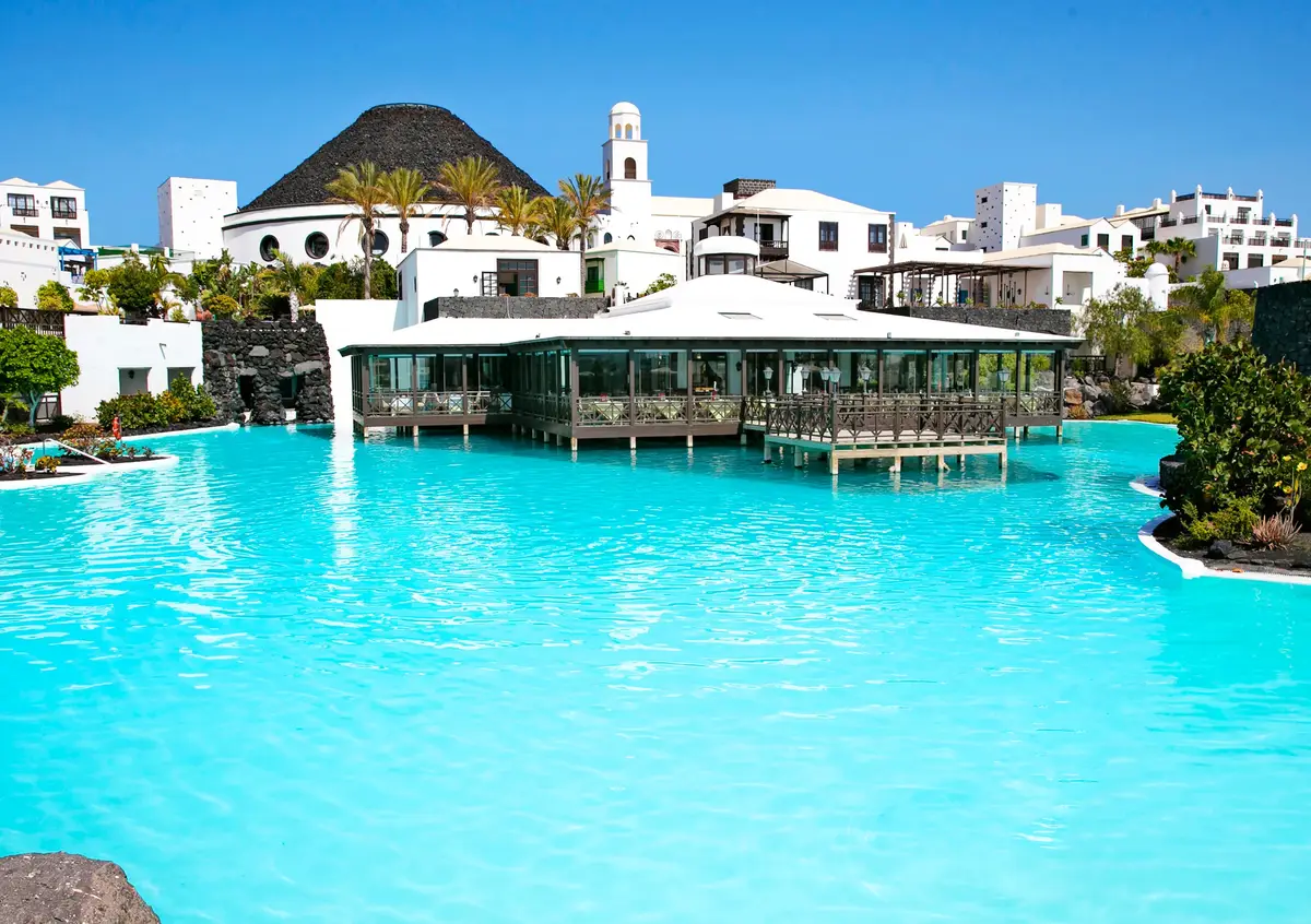 Hotel THe Volcán Lanzarote, hoteles y alojamientos en Yaiza